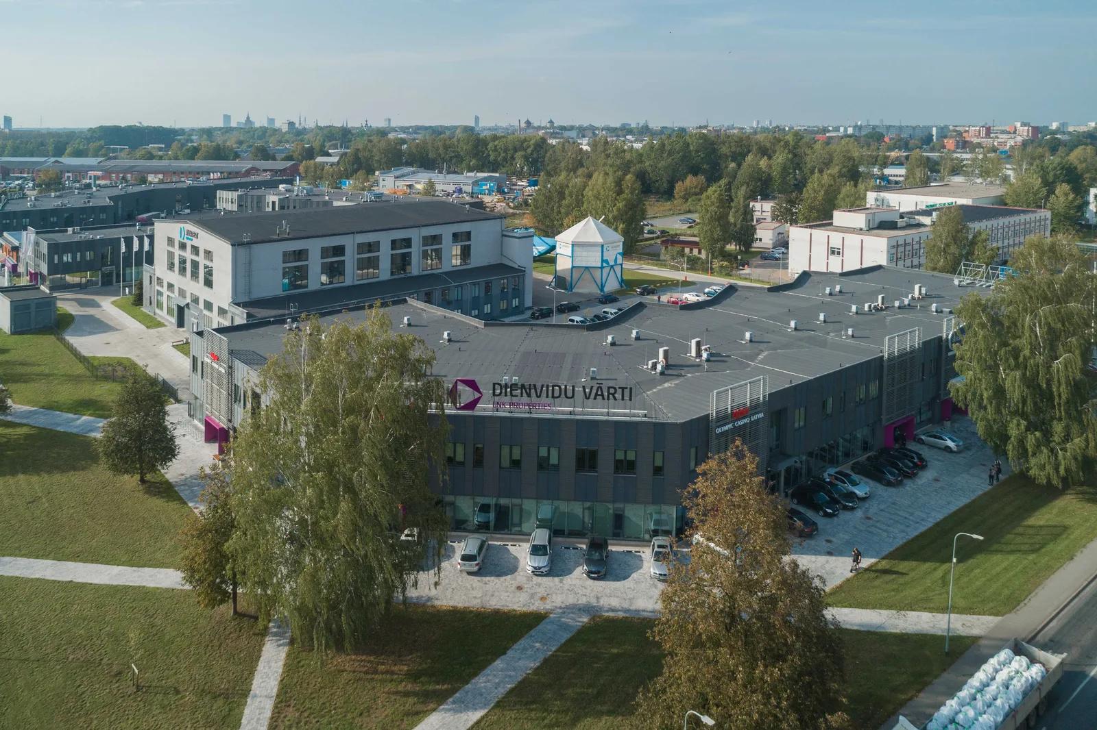 Dienvidu Vārti — 11