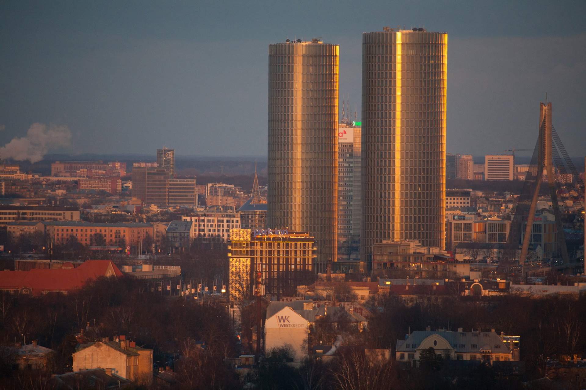 Zunda Towers - 1