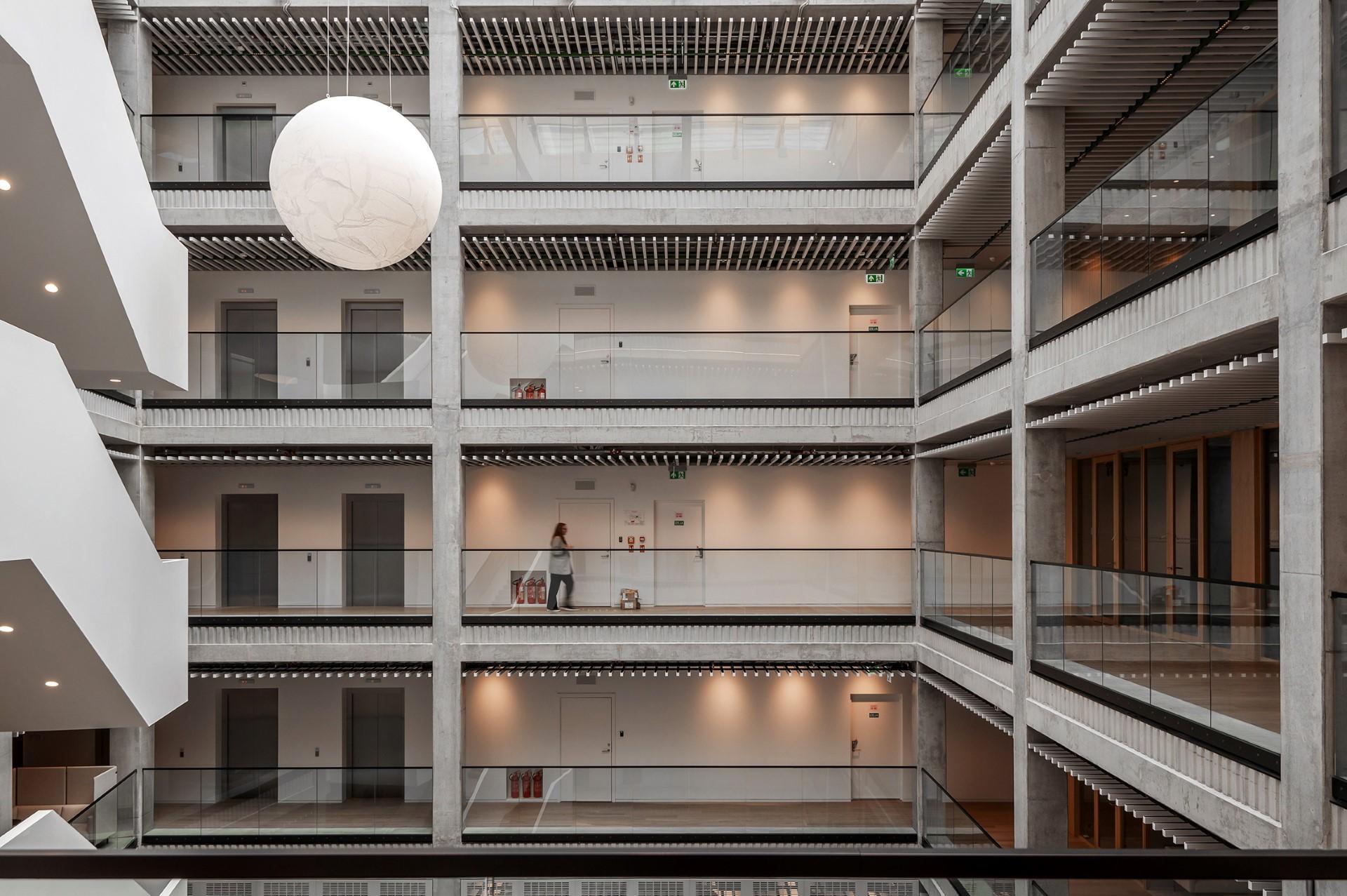 Gustavs — 3