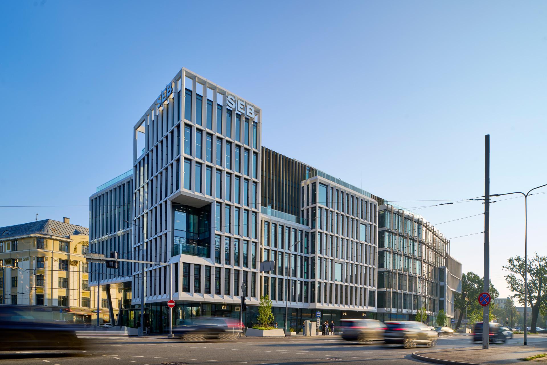 Satekles Biznesa centrs — 2