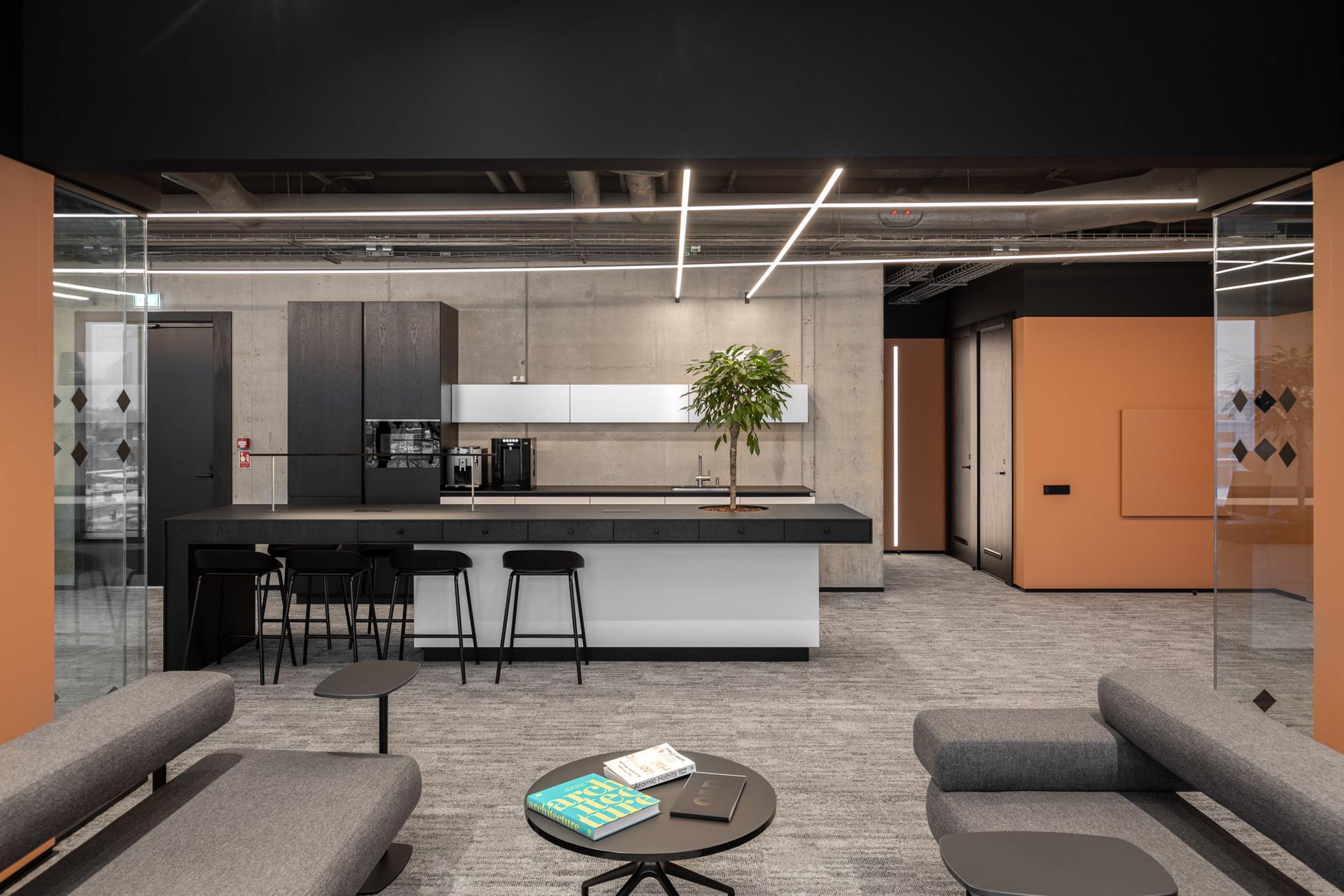 Elemental Business Centre — 4