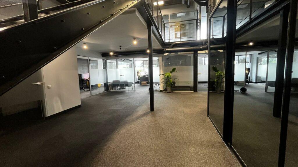 Indi Centrs — 5