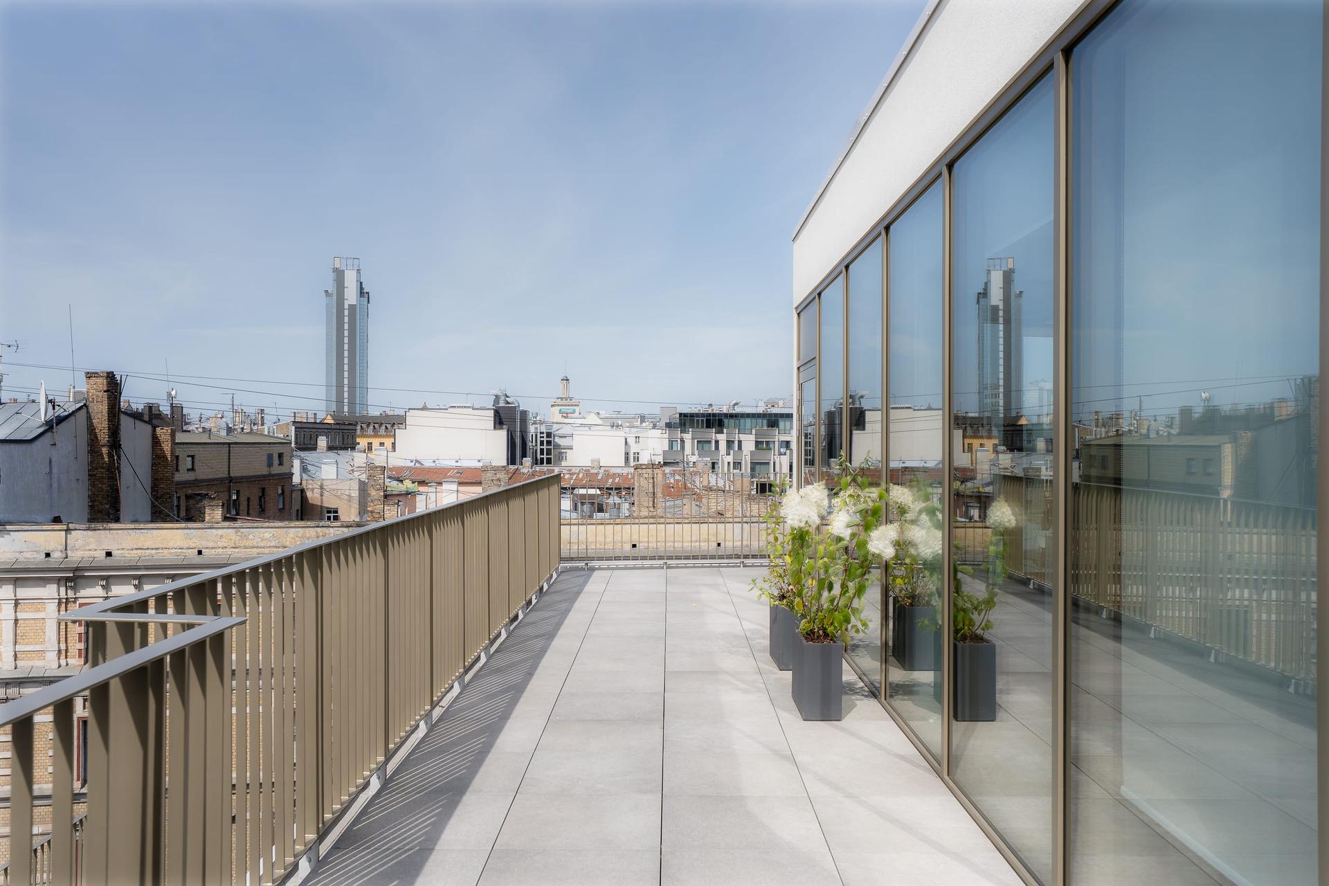 Kr. Barona 30A — 8